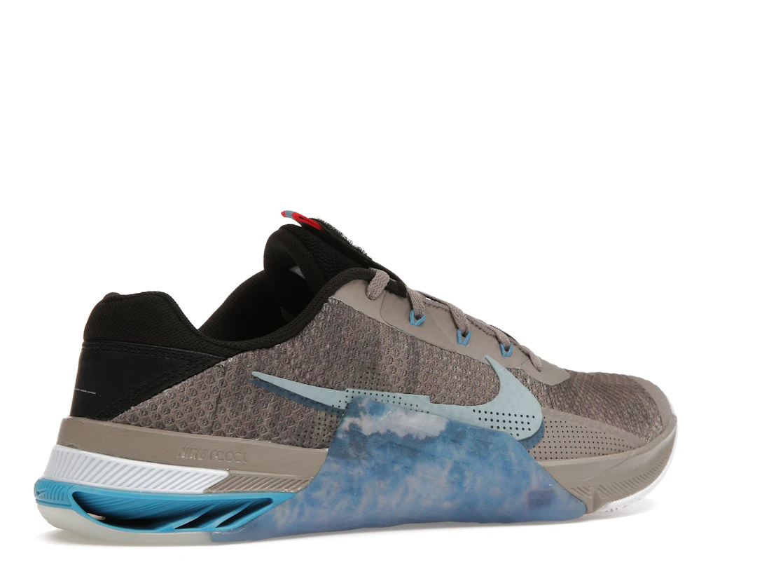 Vue 34 de Nike Metcon 7 AMP Enigma Stone
