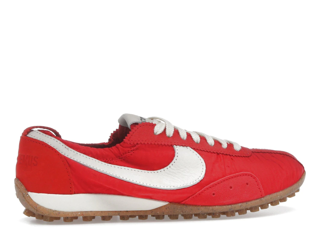Vue 35 de Nike Moon Shoe SP Jacquemus University Red 