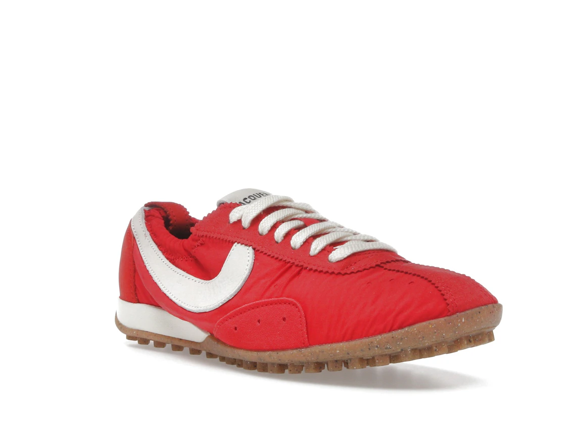Vue 6 de Nike Moon Shoe SP Jacquemus University Red 