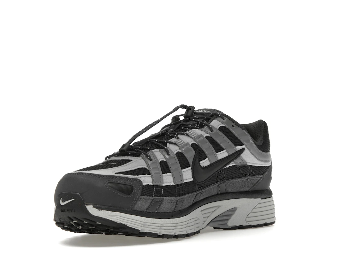 Vue 14 de Nike P-6000 Anthracite Smoke Grey