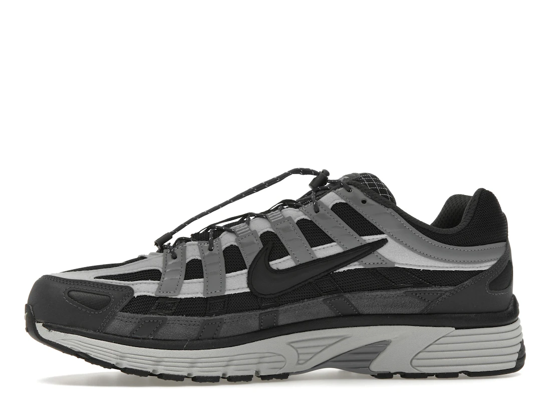 Vue 18 de Nike P-6000 Anthracite Smoke Grey