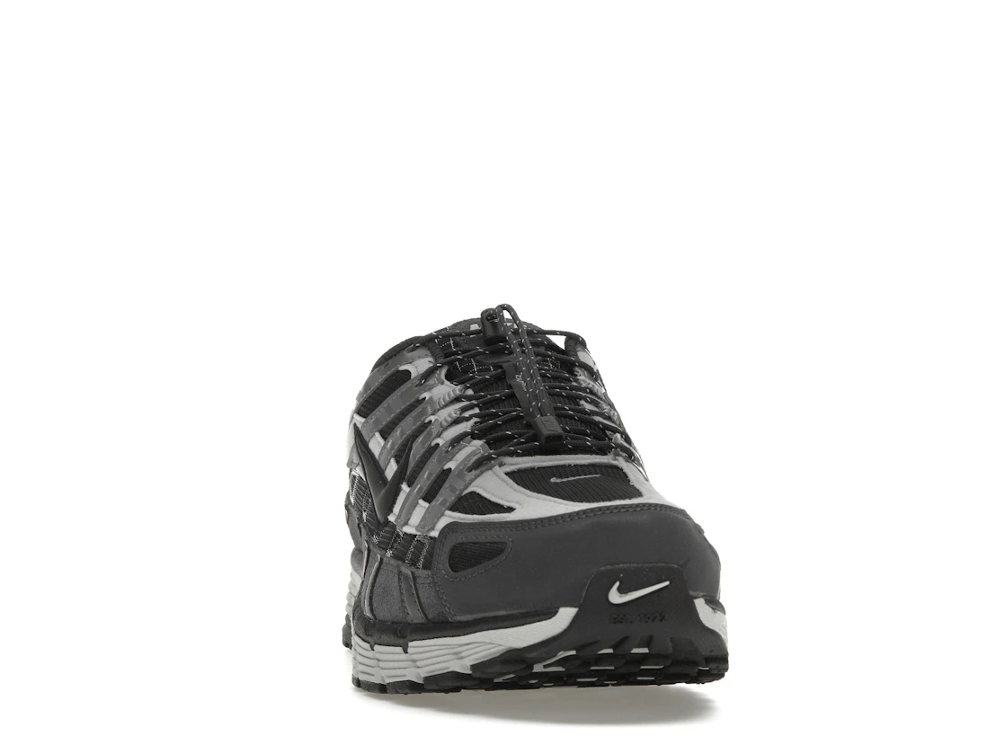 Vue 9 de Nike P-6000 Anthracite Smoke Grey