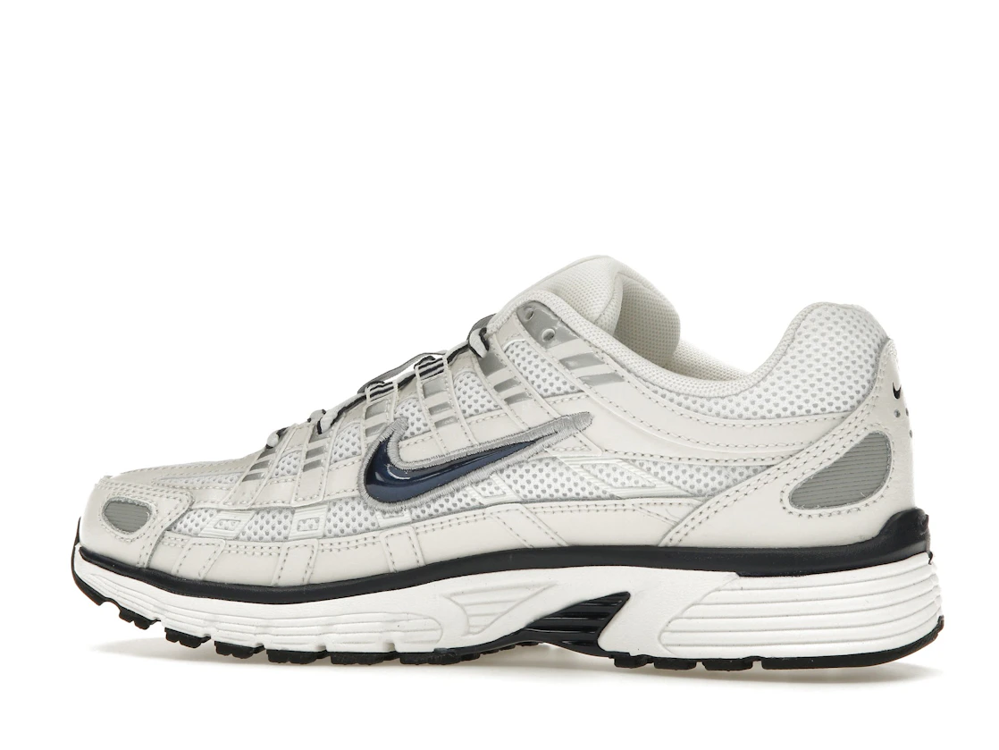 Vue 21 de Nike P-6000 Obsidian Summit White