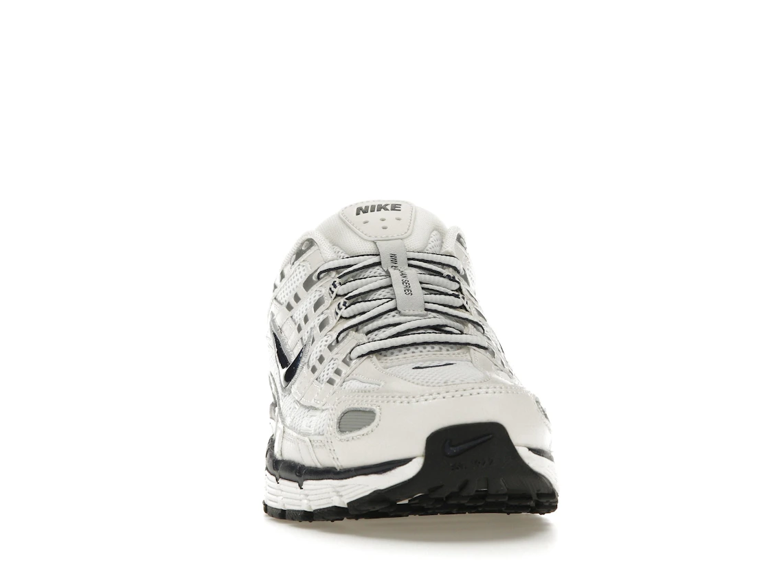 Vue 9 de Nike P-6000 Obsidian Summit White