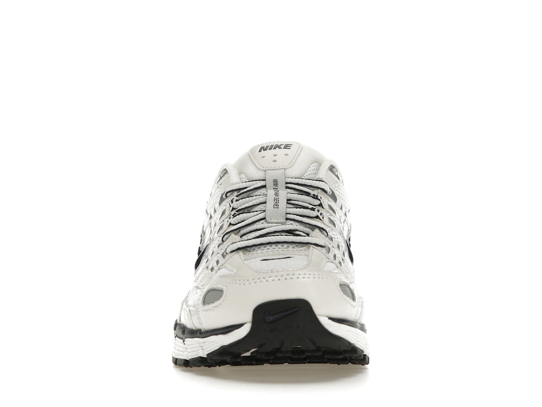 Vue 10 de Nike P-6000 Obsidian Summit White