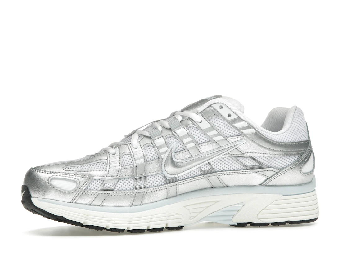 Vue 17 de Nike P-6000 White Blue Tint Sail Metallic Silver 