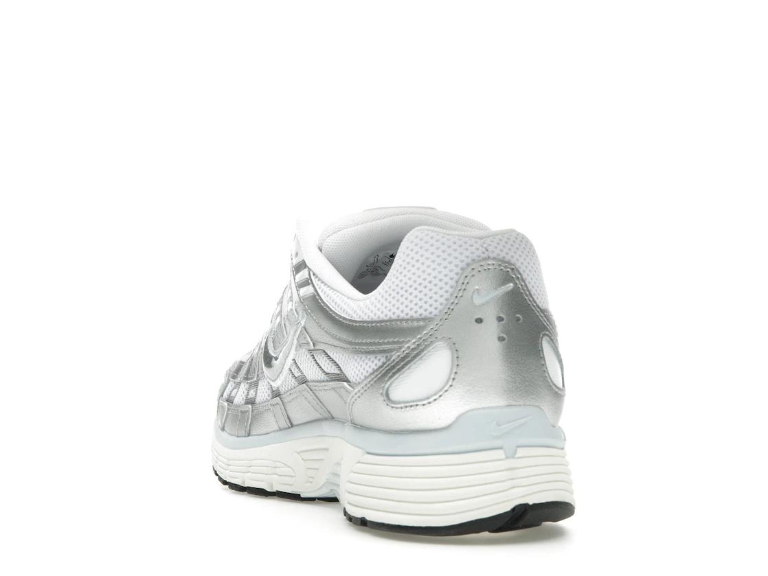 Vue 26 de Nike P-6000 White Blue Tint Sail Metallic Silver 