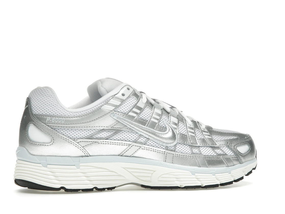 Vue 35 de Nike P-6000 White Blue Tint Sail Metallic Silver 