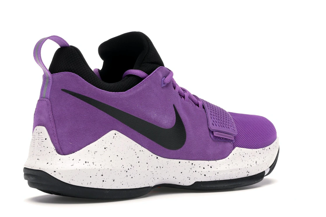 Vue 33 de Nike PG 1 Bright Violet