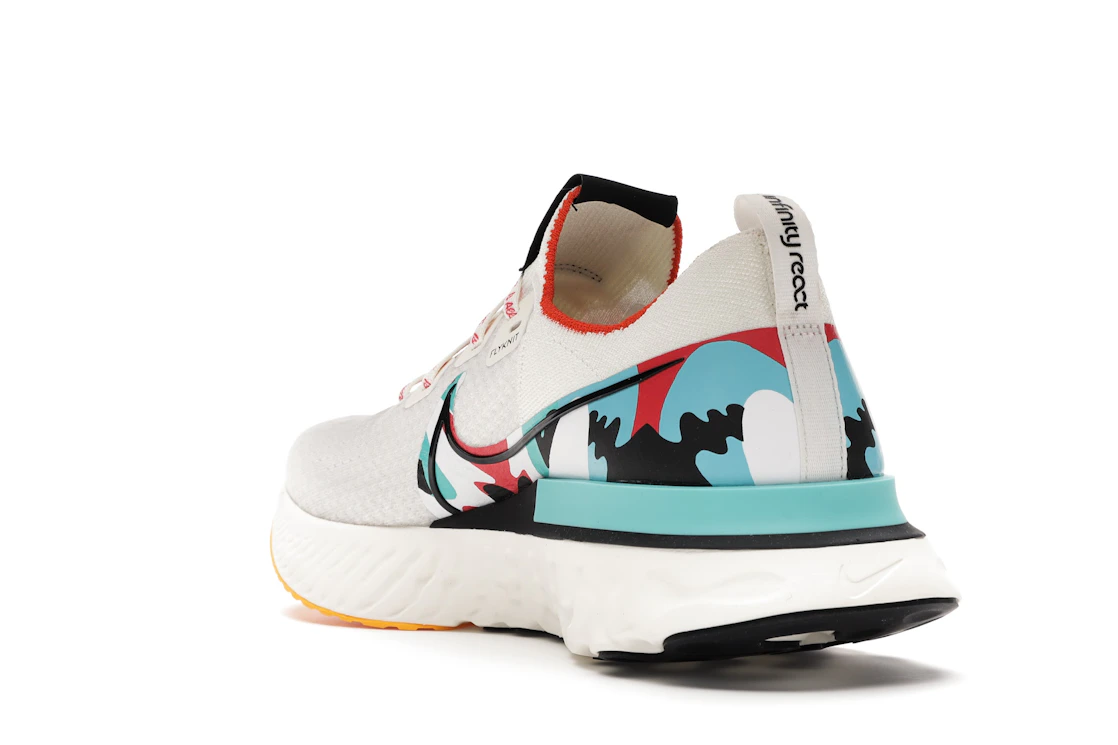 Vue 25 de Nike React Infinity Run Flyknit A.I.R Sail