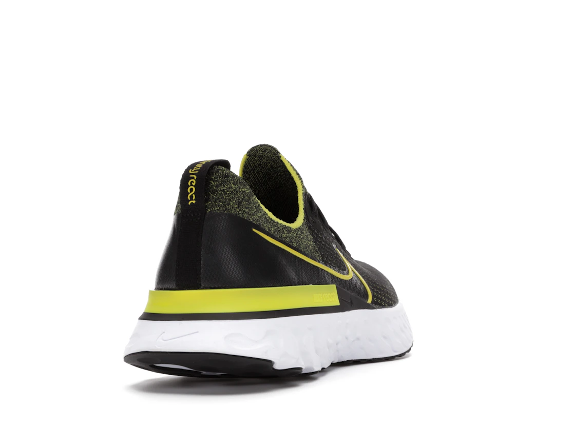 Vue 30 de Nike React Infinity Run Flyknit Black Sonic Yellow