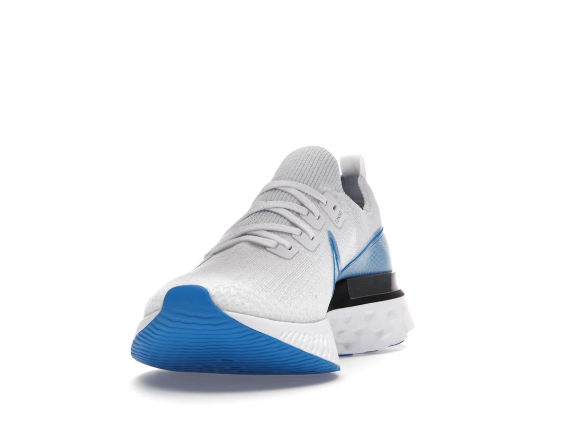 Vue 12 de Nike React Infinity Run Flyknit True White