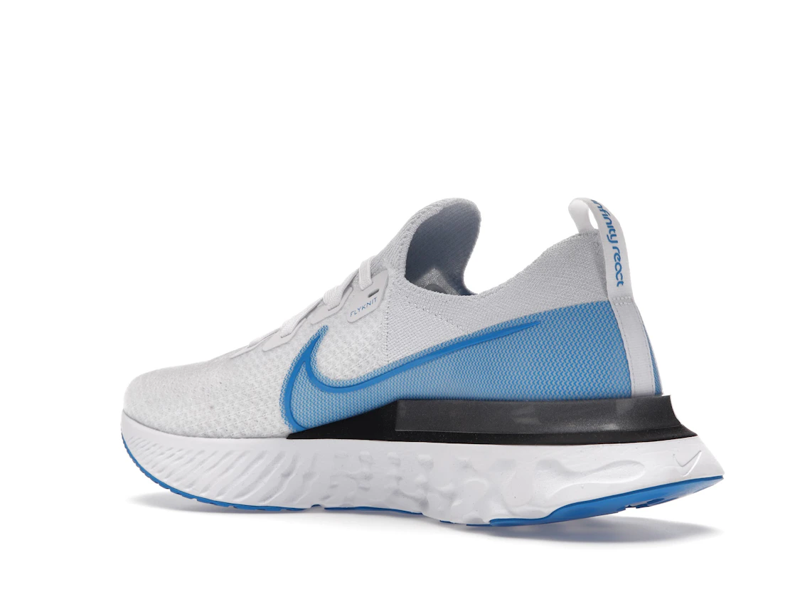 Vue 23 de Nike React Infinity Run Flyknit True White