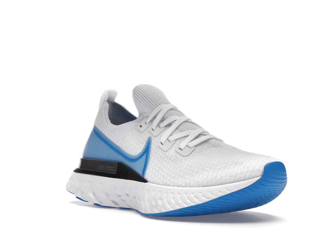 Vue 6 de Nike React Infinity Run Flyknit True White