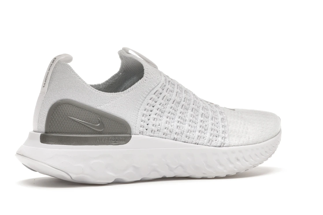 Vue 34 de Nike React Phantom Run Flyknit 2 White Pure Platinum 