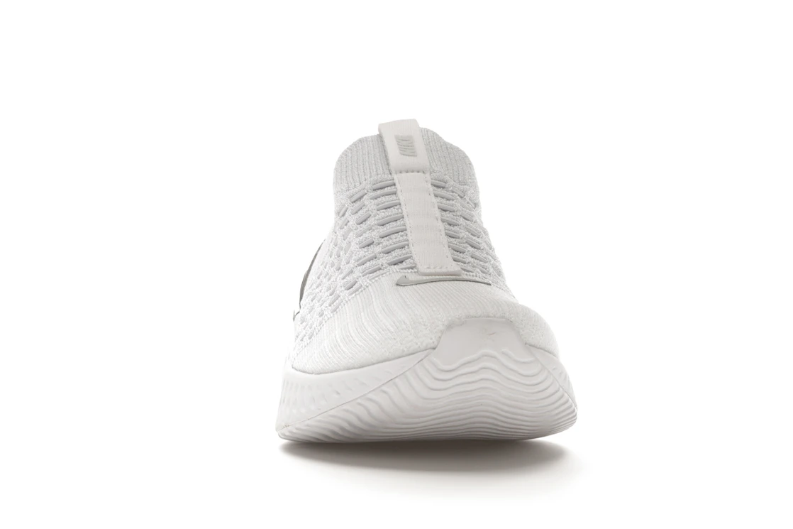 Vue 9 de Nike React Phantom Run Flyknit 2 White Pure Platinum 