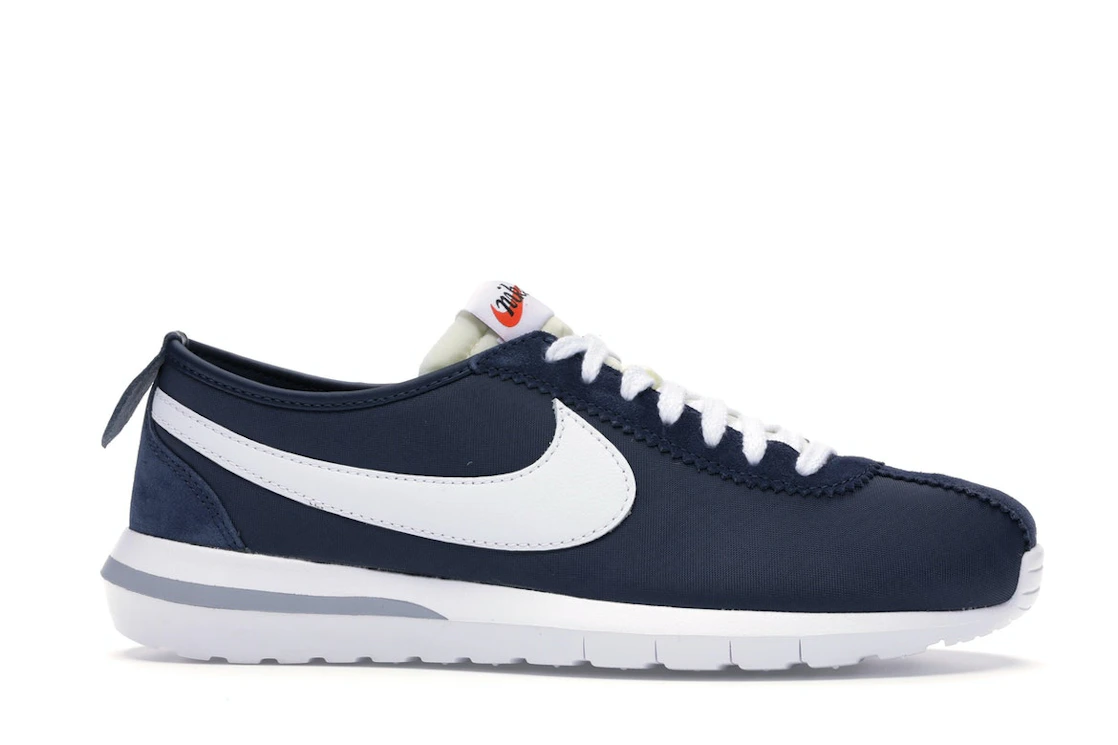 Vue 2 de Nike Roshe Run Fragment Cortez Obsidian