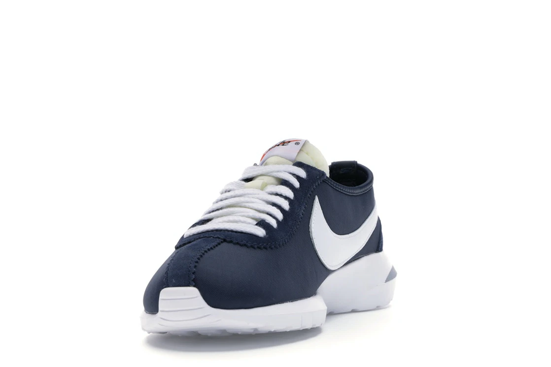 Vue 12 de Nike Roshe Run Fragment Cortez Obsidian