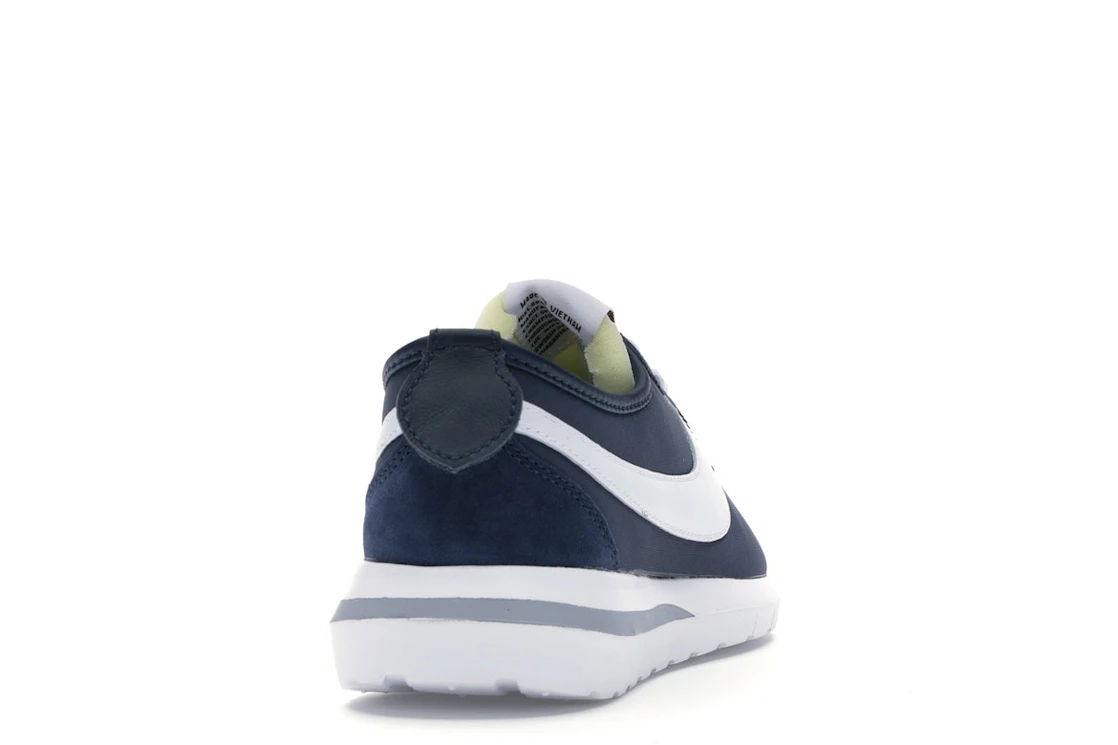 Vue 29 de Nike Roshe Run Fragment Cortez Obsidian