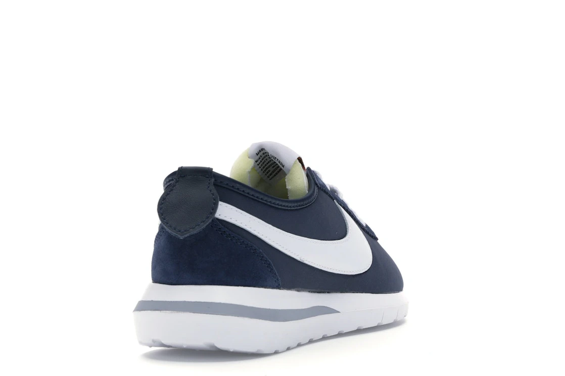Vue 30 de Nike Roshe Run Fragment Cortez Obsidian