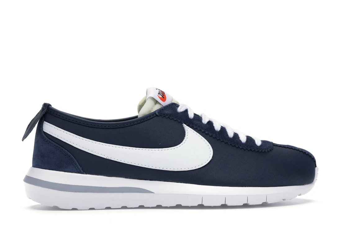 Vue 36 de Nike Roshe Run Fragment Cortez Obsidian