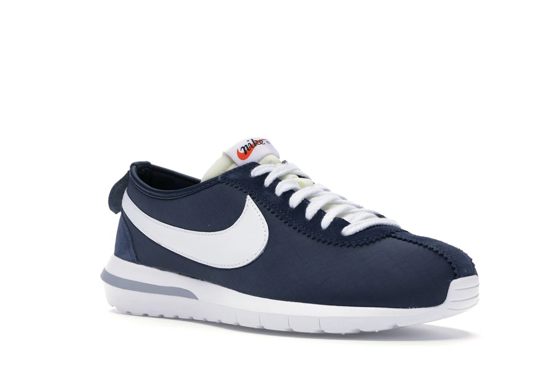 Vue 5 de Nike Roshe Run Fragment Cortez Obsidian
