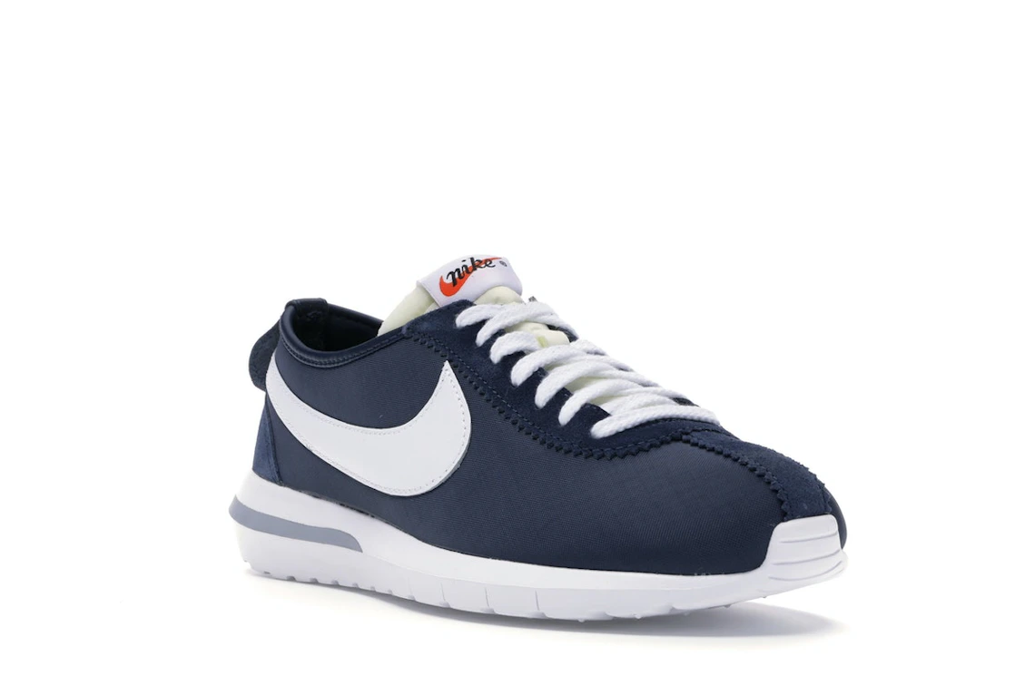 Vue 6 de Nike Roshe Run Fragment Cortez Obsidian