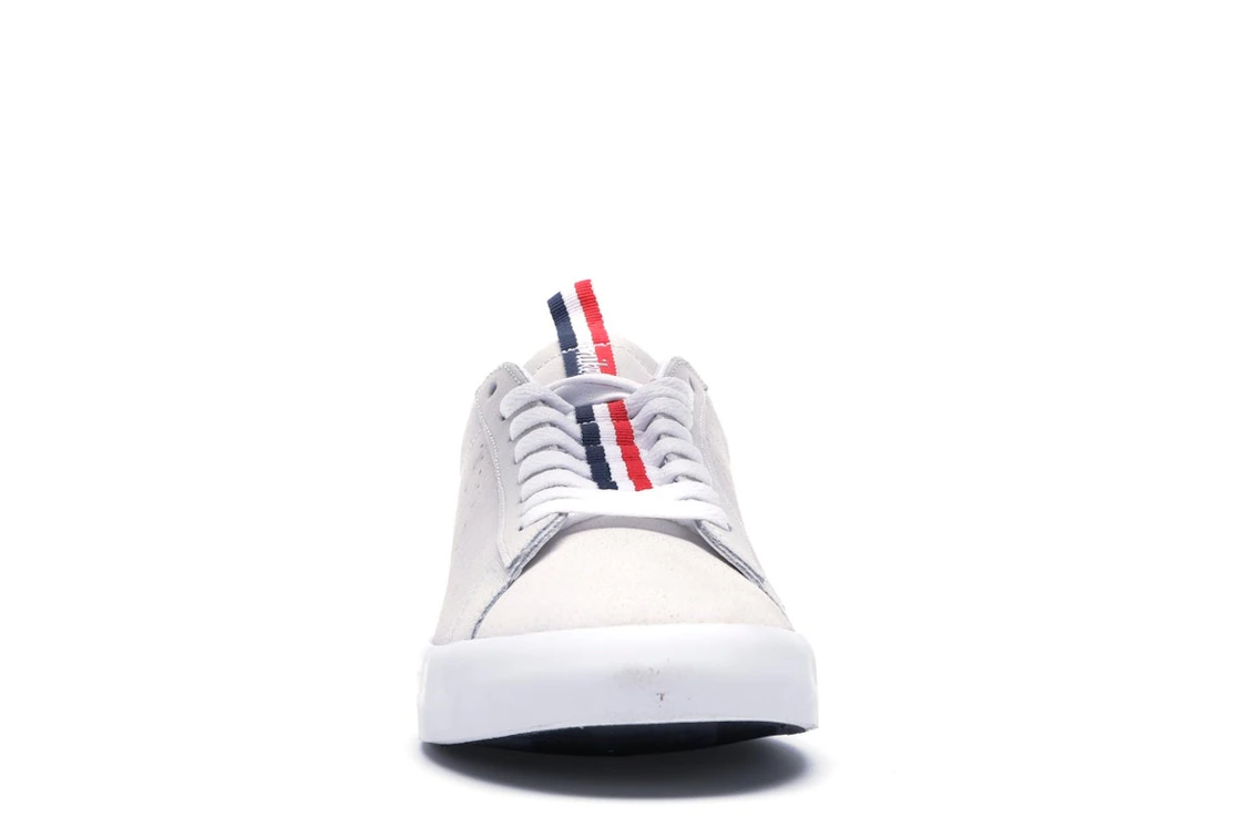 Vue 10 de Nike SB Blazer Low Call Me 917 Summit White