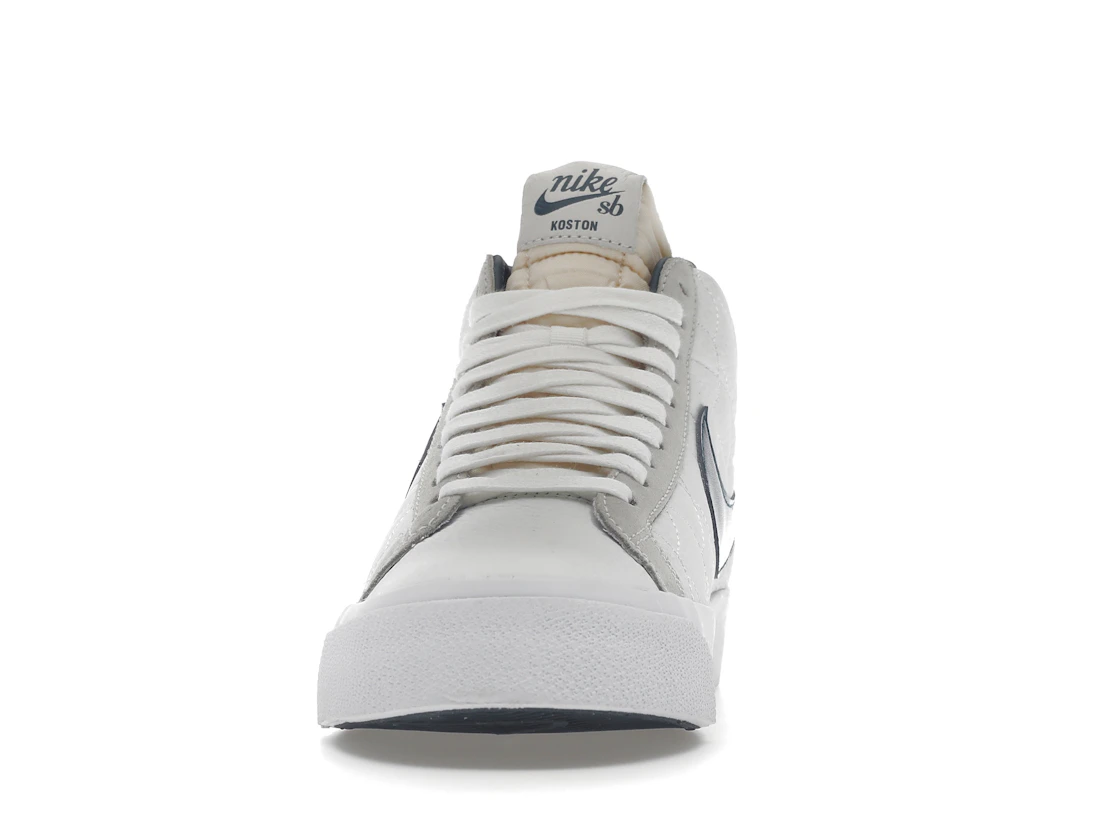 Vue 11 de Nike SB Blazer Mid Eric Koston