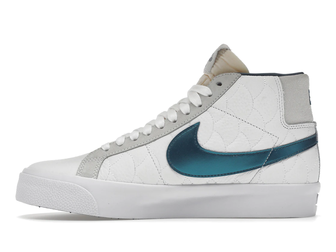 Vue 19 de Nike SB Blazer Mid Eric Koston