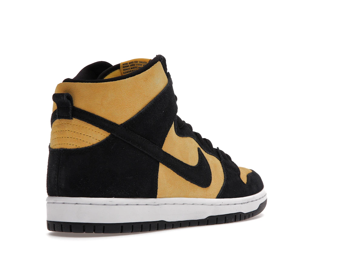 Vue 32 de Nike SB Dunk High Pro Reverse Goldenrod