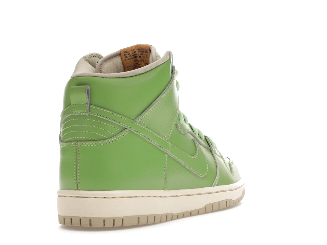 Vue 31 de Nike SB Dunk High Statue of Liberty