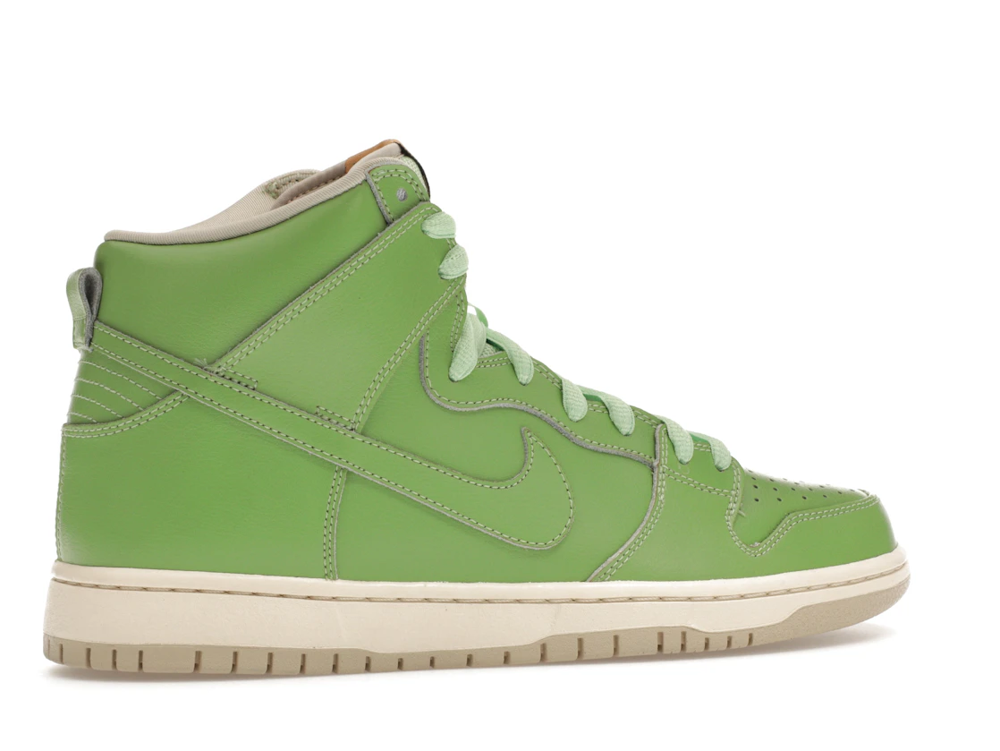 Vue 35 de Nike SB Dunk High Statue of Liberty