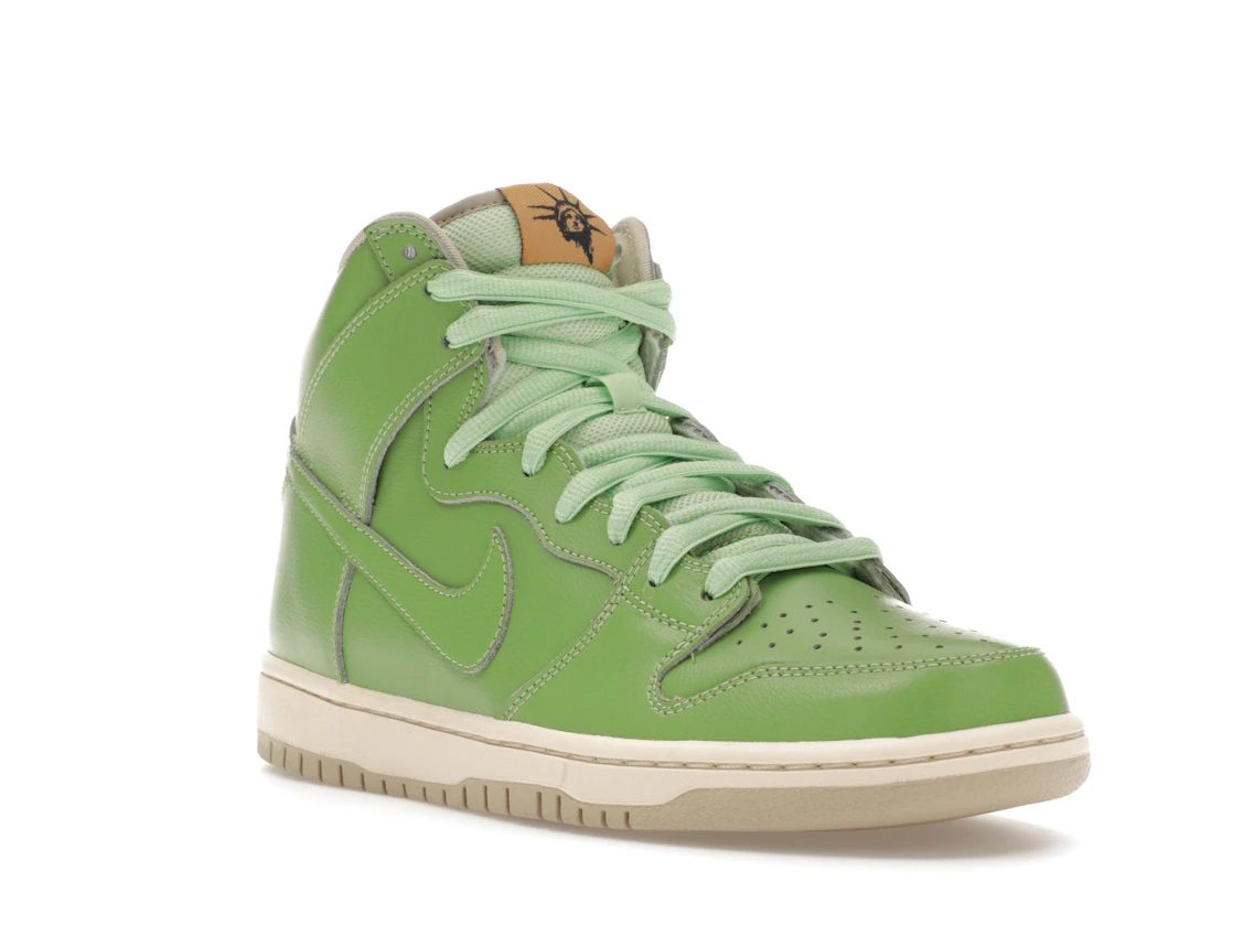 Vue 6 de Nike SB Dunk High Statue of Liberty