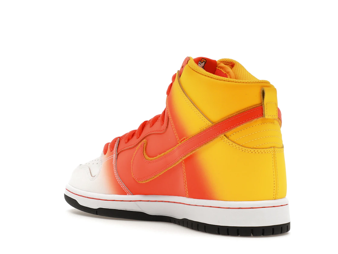 Vue 24 de Nike SB Dunk High Sweet Tooth Candy Corn