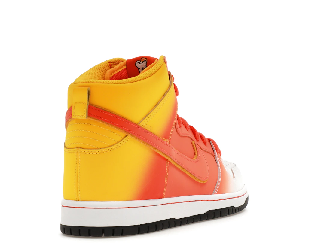 Vue 31 de Nike SB Dunk High Sweet Tooth Candy Corn
