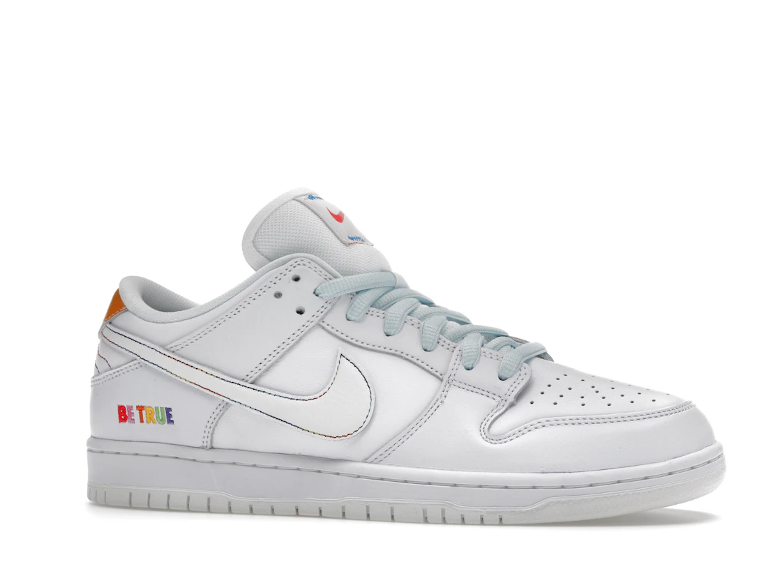 Vue 3 de Nike SB Dunk Low Pro Be True