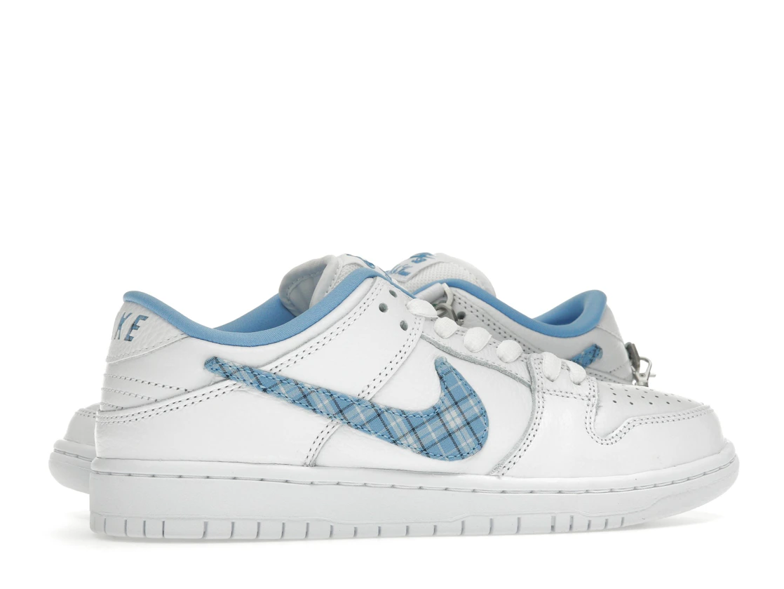 Vue 35 de Nike SB Dunk Low Pro Nicole Hause