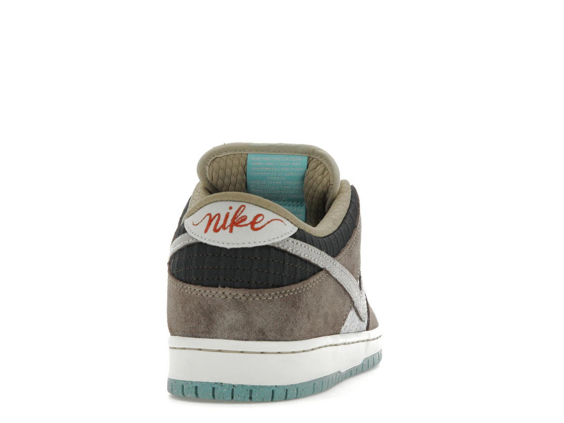 Vue 29 de Nike SB Dunk Low Big Money Savings