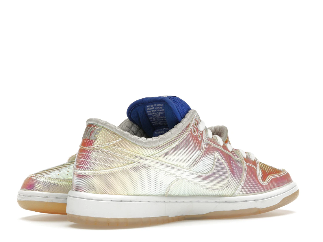 Vue 15 de Nike SB Dunk Low Concepts Holy Grail (Cement Box)