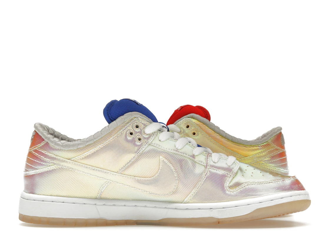 Vue 19 de Nike SB Dunk Low Concepts Holy Grail (Cement Box)