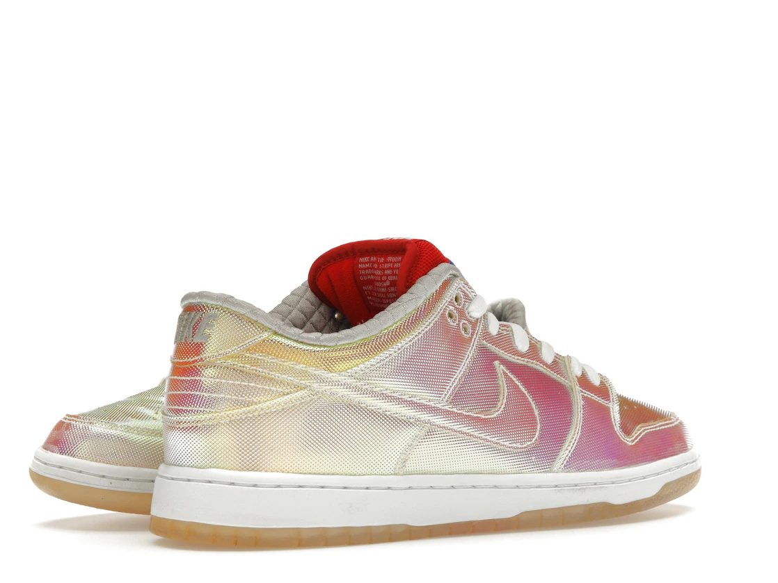 Vue 33 de Nike SB Dunk Low Concepts Holy Grail (Cement Box)