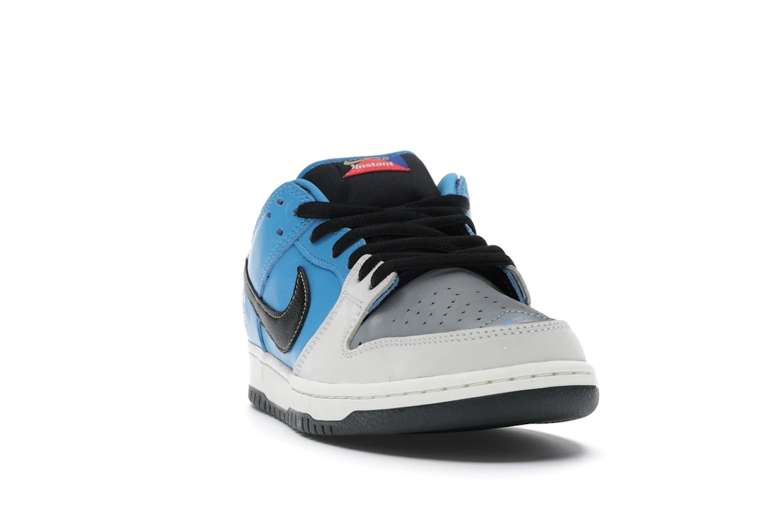 Vue 8 de Nike SB Dunk Low Instant Skateboards