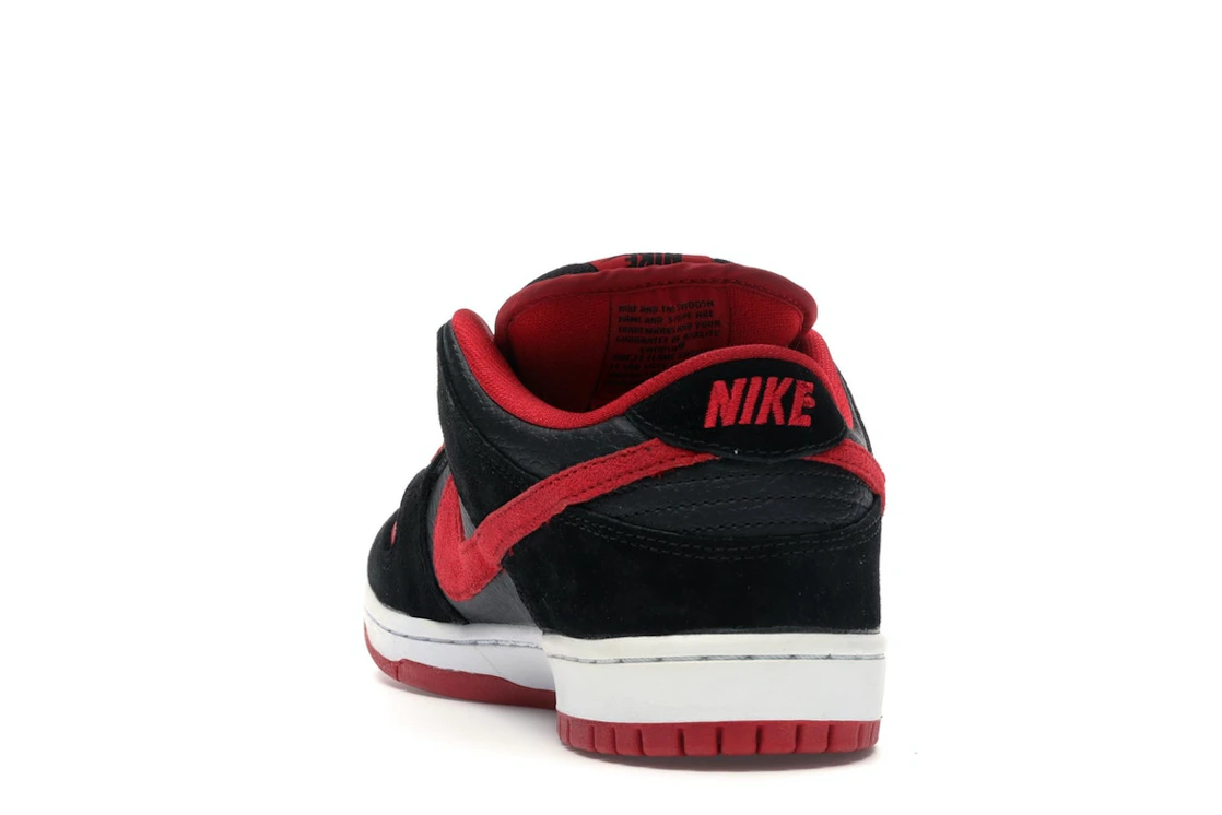 Vue 26 de Nike SB Dunk Low J Pack Bred