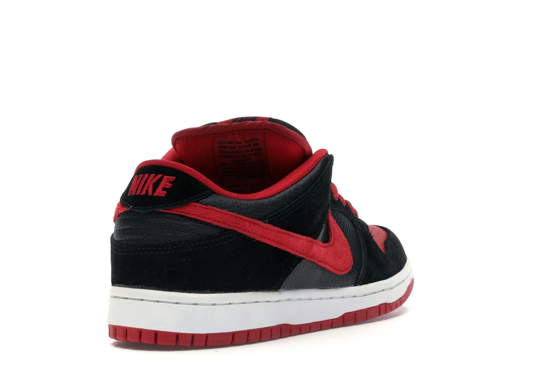 Vue 31 de Nike SB Dunk Low J Pack Bred