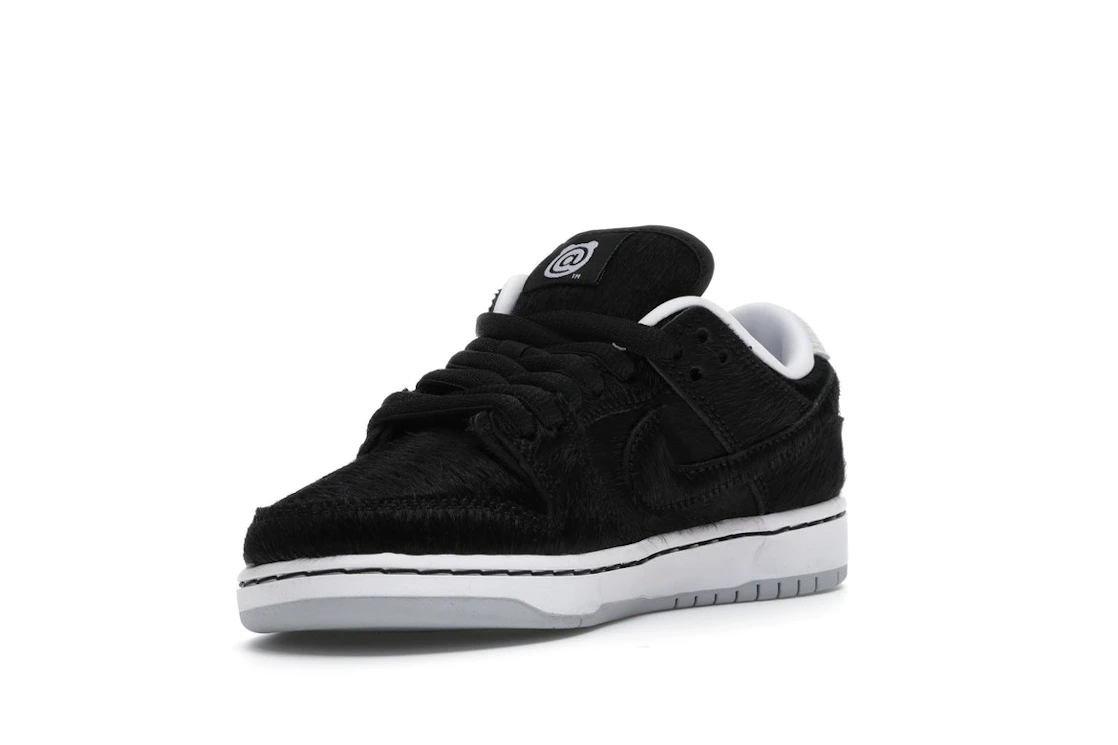 Vue 14 de Nike SB Dunk Low Medicom Toy (2020) (PS)