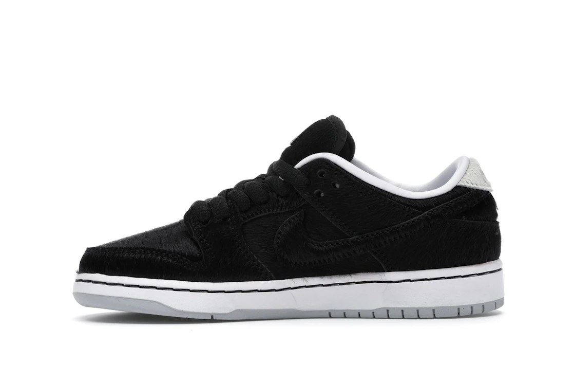Vue 19 de Nike SB Dunk Low Medicom Toy (2020) (PS)