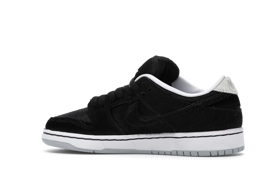 Vue 21 de Nike SB Dunk Low Medicom Toy (2020) (PS)