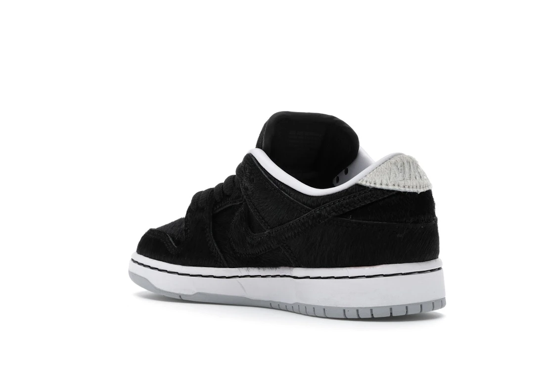 Vue 24 de Nike SB Dunk Low Medicom Toy (2020) (PS)
