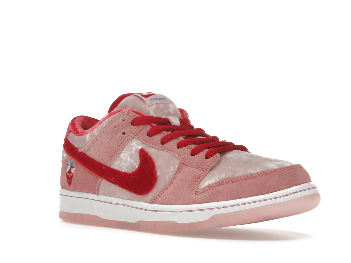 Vue 5 de Nike SB Dunk Low StrangeLove Skateboards (Special Box)
